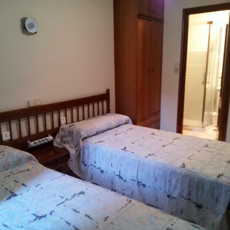 Los Fronterizos Hotel Irun Buitenkant foto