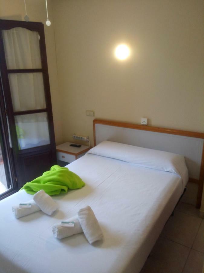 Los Fronterizos Hotel Irun Buitenkant foto