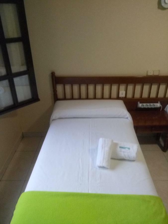 Los Fronterizos Hotel Irun Buitenkant foto